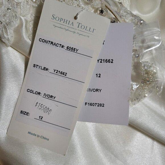 NWT~$1550~SOPHIA TOLLI~8/10~IVORY LACE EMBROIDERED EMBELLISHED WEDDING DRESS - Picture 16 of 16